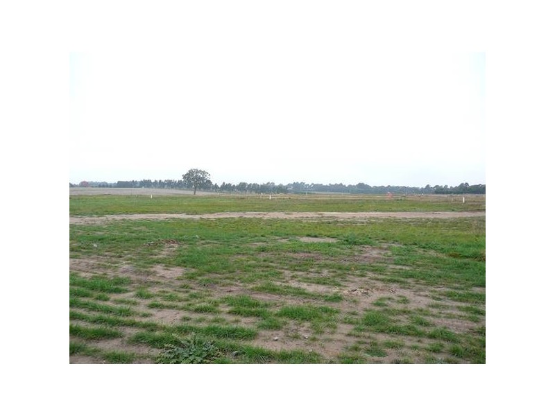 Lot 304 Kangaroo Grass Rise, Traralgon VIC 3844