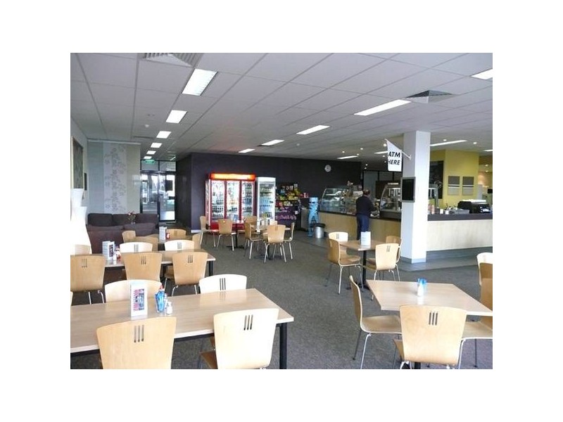 Ollerton Avenue, Moe VIC 3825