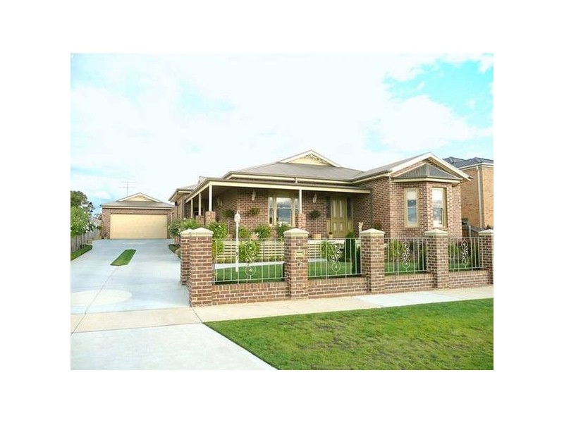 20 Duxbury Drive, Traralgon VIC 3844