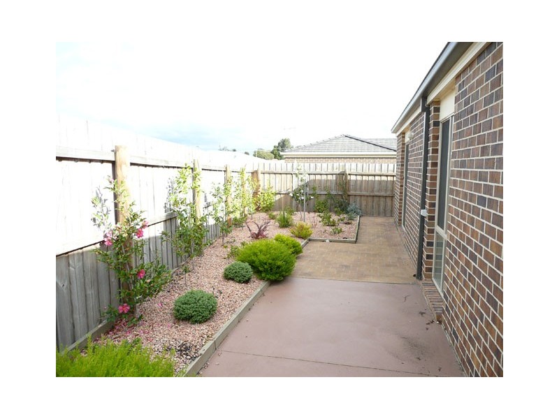 8 Avon Close, Traralgon VIC 3844