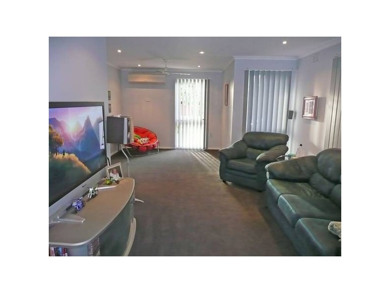 33 Wirilda Crescent, Traralgon VIC 3844