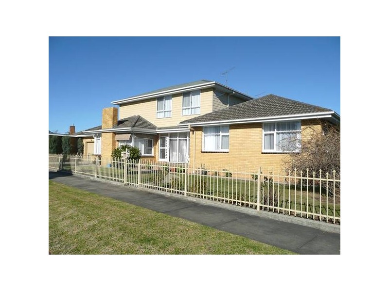 28 High Street, Traralgon VIC 3844