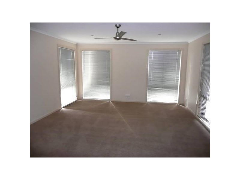 28 Oak Avenue, Traralgon VIC 3844
