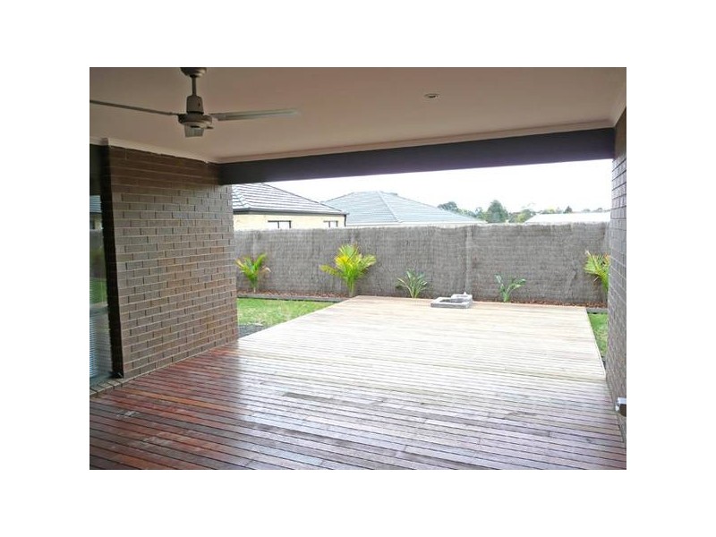 28 Oak Avenue, Traralgon VIC 3844