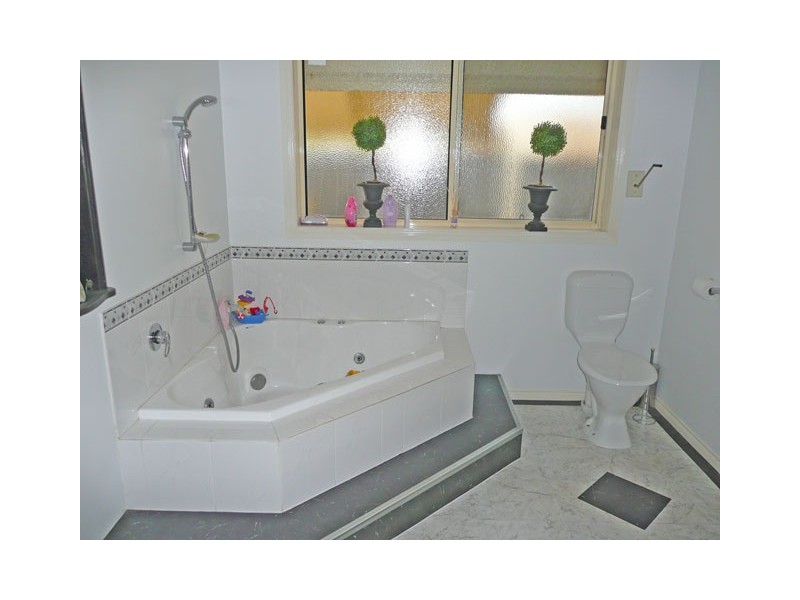 3 Leinster Avenue, Traralgon VIC 3844