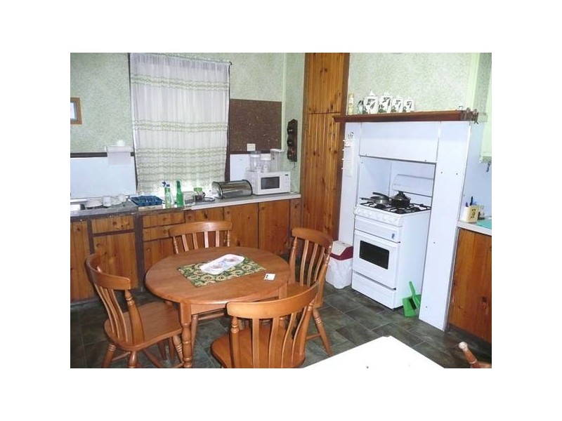 21 Queens Parade, Traralgon VIC 3844