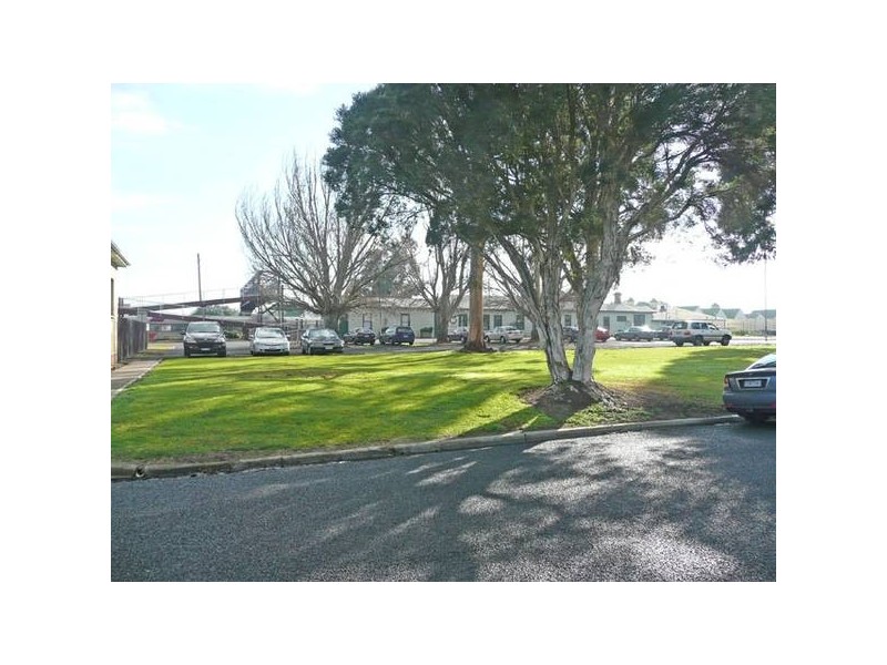 21 Queens Parade, Traralgon VIC 3844