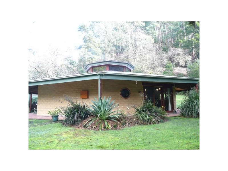 2190 Traralgon Creek Road, Koornalla VIC 3844