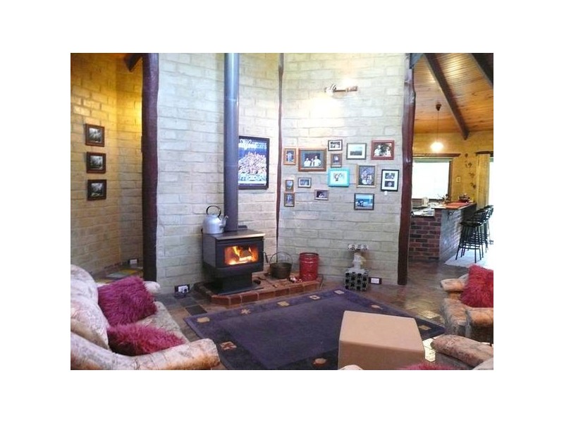 2190 Traralgon Creek Road, Koornalla VIC 3844