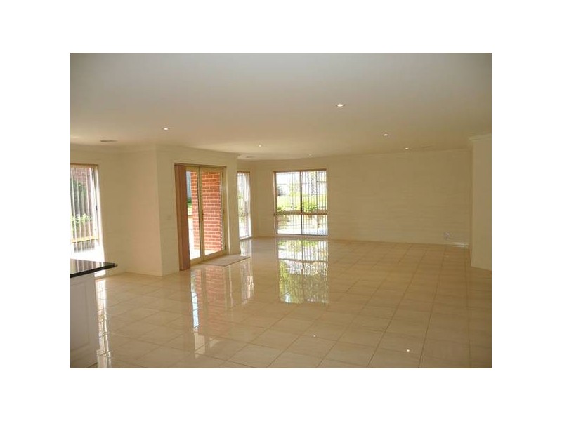 11 Fernlea Street, Traralgon VIC 3844