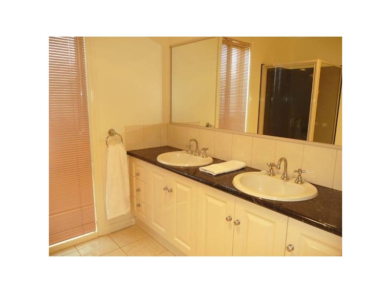 11 Fernlea Street, Traralgon VIC 3844