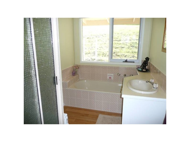 69B Willis Road, Carrajung Lower VIC 3844