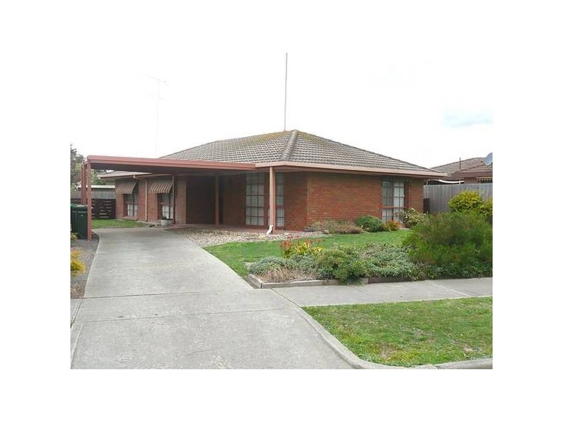 4 Stirling Avenue, Traralgon VIC 3844