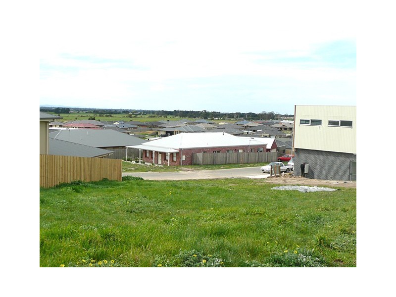 15 Notting Hill, Traralgon VIC 3844