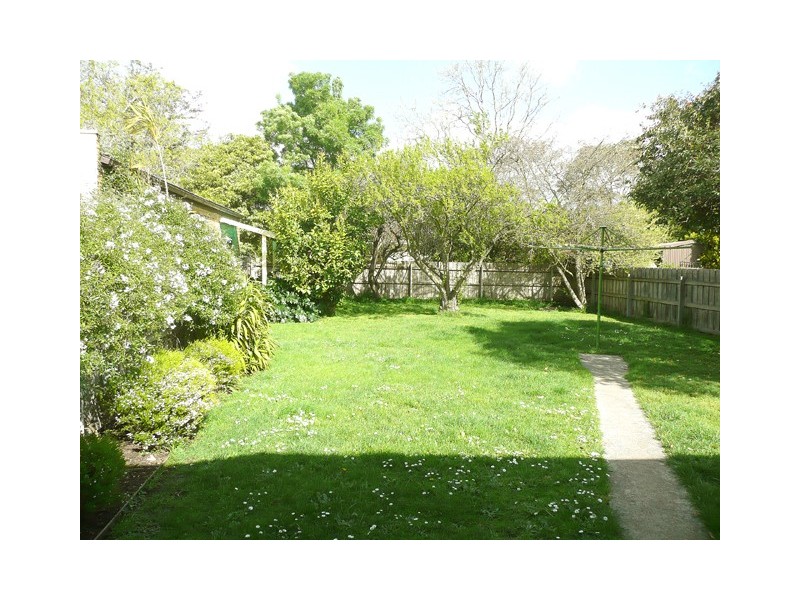 19 Armstrong Court, Traralgon VIC 3844