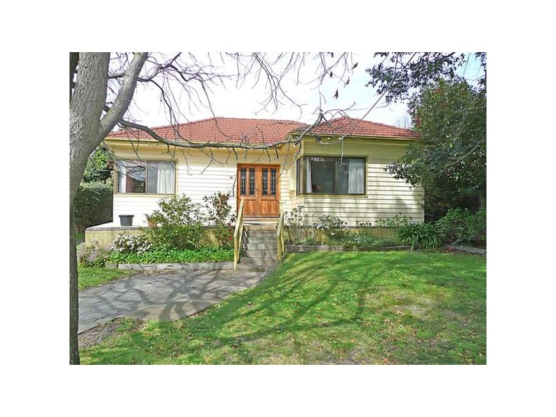 3 Greenwood Grove, Traralgon VIC 3844