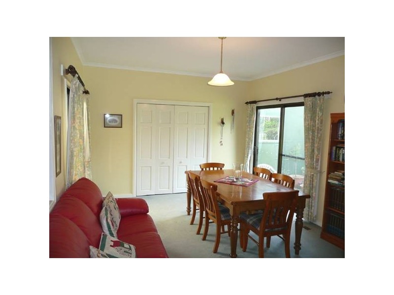 3 Greenwood Grove, Traralgon VIC 3844