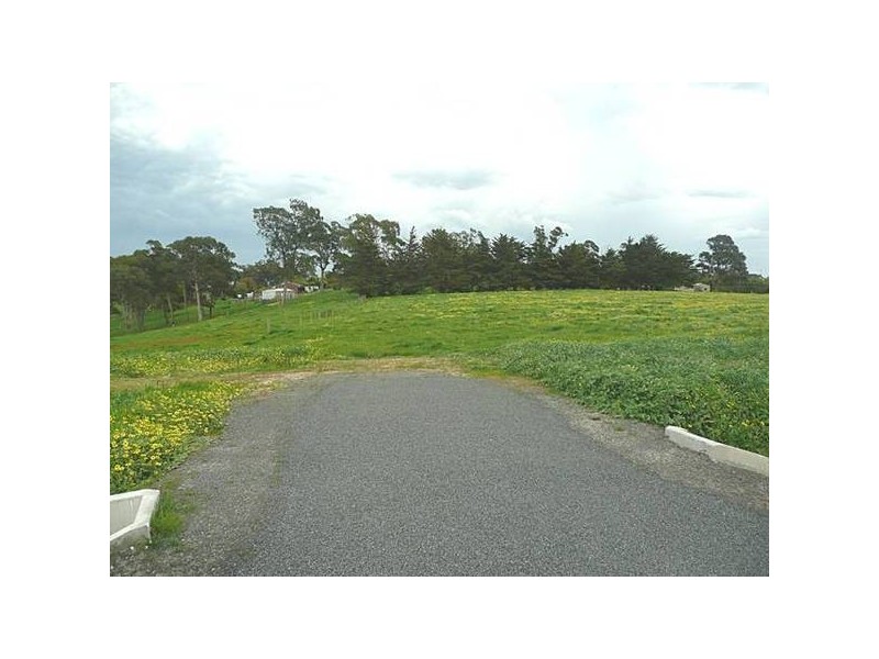 19-21 Cobham Court, Glengarry VIC 3854