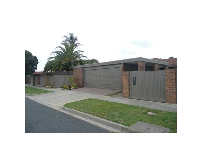 1 Selma Court, Traralgon VIC 3844