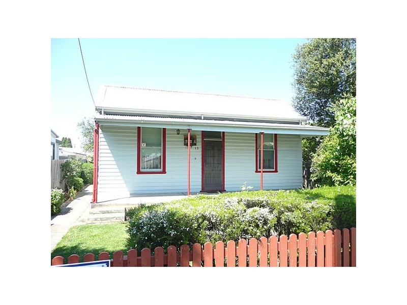 35 Queens Parade, Traralgon VIC 3844