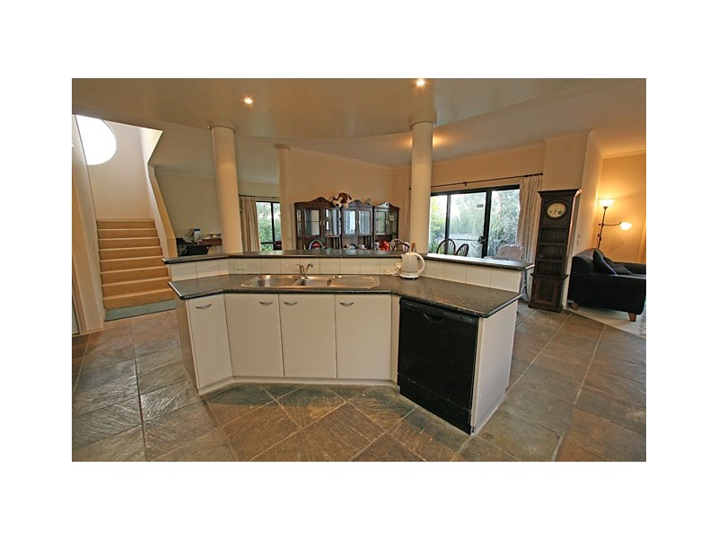 45 Ellavale Drive, Traralgon VIC 3844