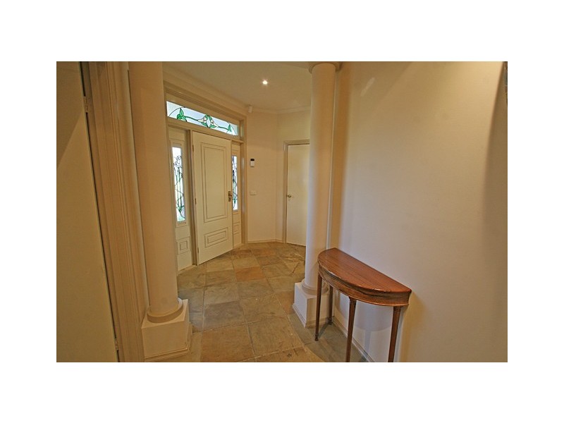 45 Ellavale Drive, Traralgon VIC 3844