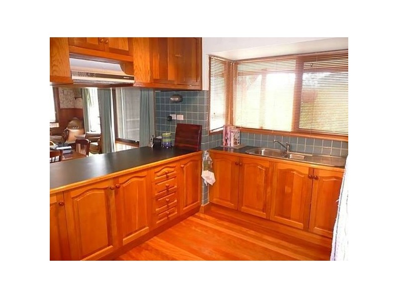 59-61 Sparks Lane, Toongabbie VIC 3856
