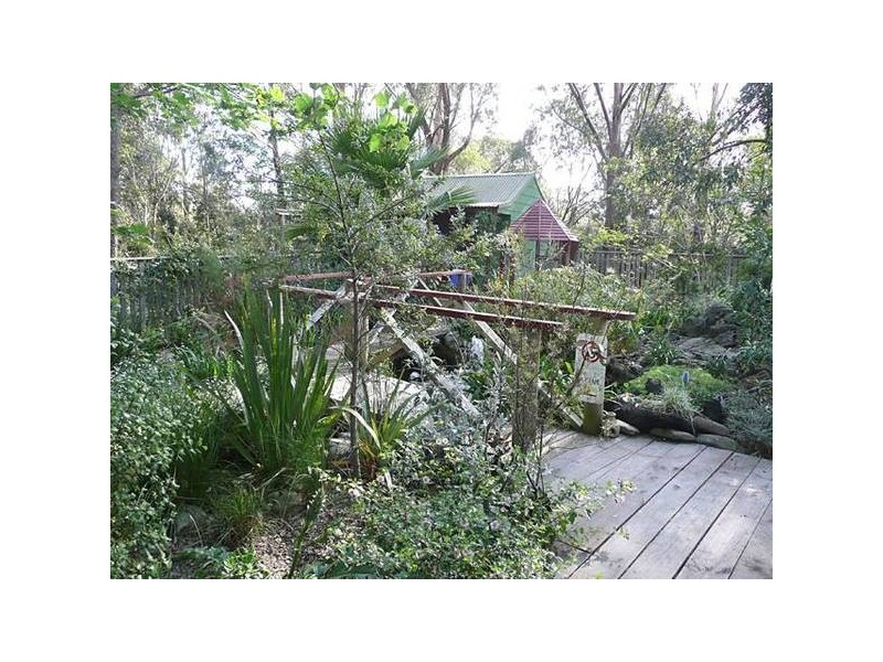 59-61 Sparks Lane, Toongabbie VIC 3856