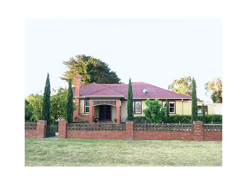2813 Traralgon Maffra Road, Cowwarr VIC 3857