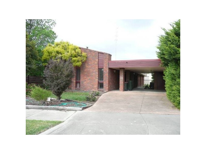 4 Dove Court, Traralgon VIC 3844
