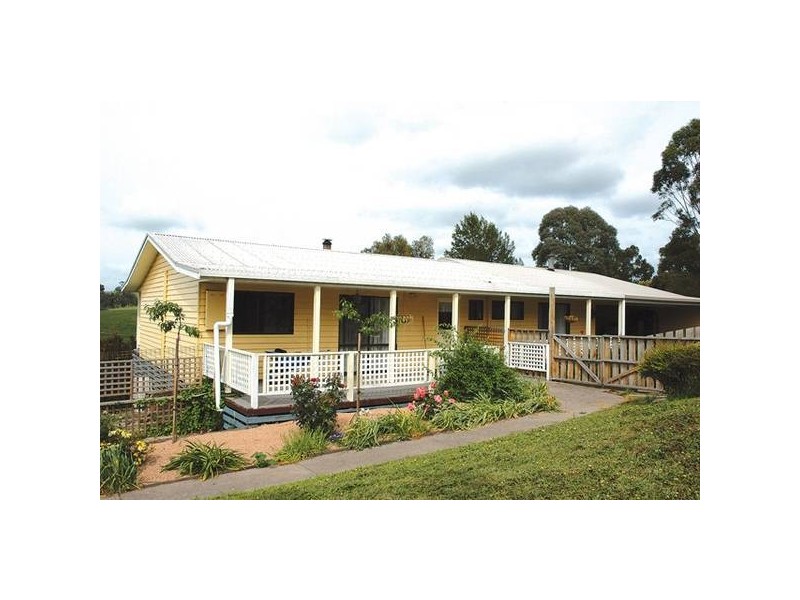 70 BOOLA VIEWS ROAD, Tyers VIC 3844