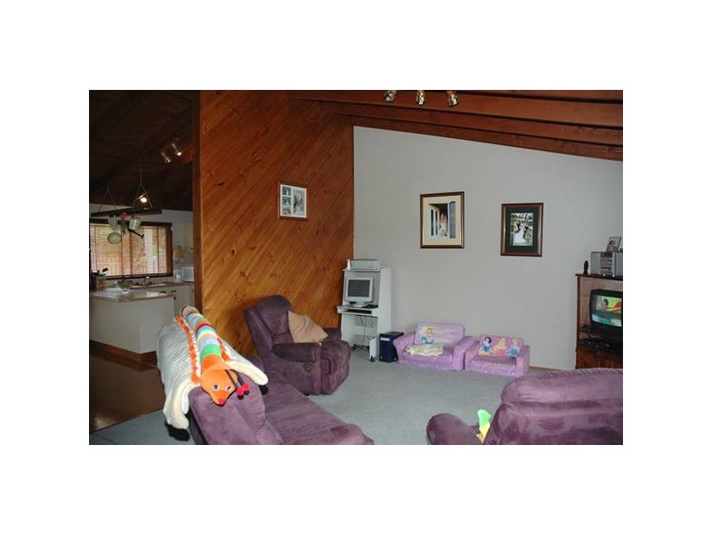 70 BOOLA VIEWS ROAD, Tyers VIC 3844