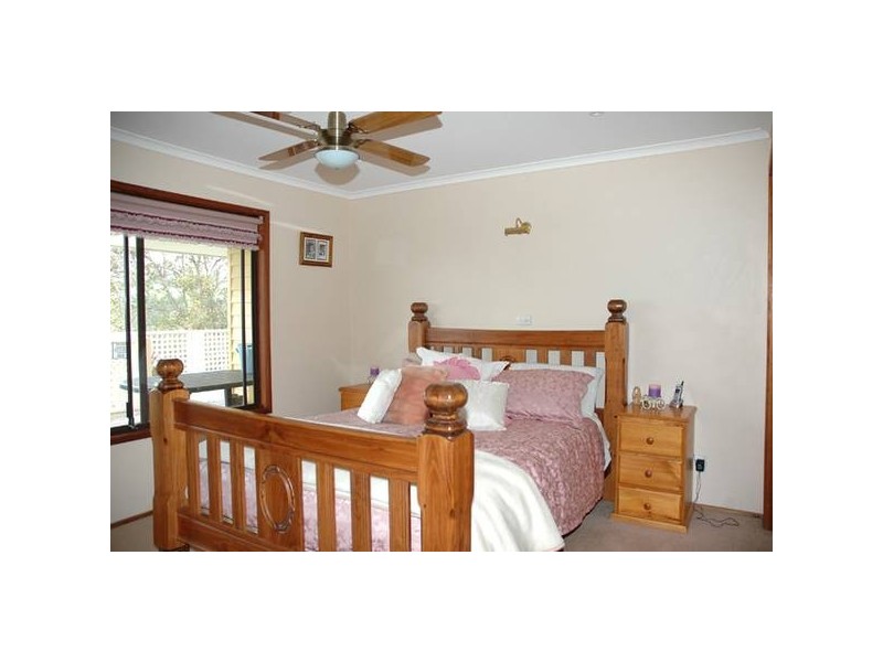 70 BOOLA VIEWS ROAD, Tyers VIC 3844