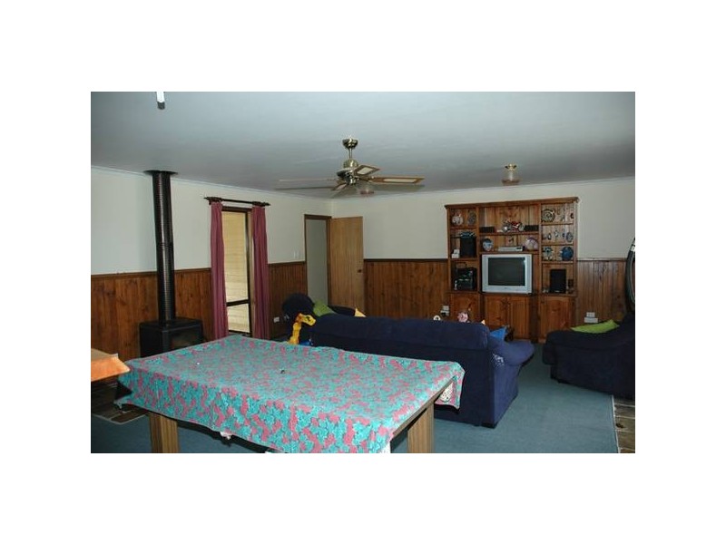 70 BOOLA VIEWS ROAD, Tyers VIC 3844