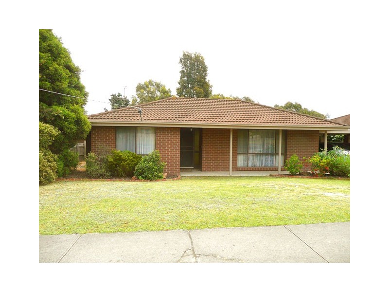 34 Strathcole Drive, Traralgon VIC 3844