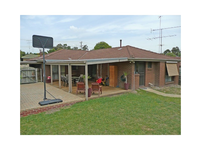 34 Strathcole Drive, Traralgon VIC 3844