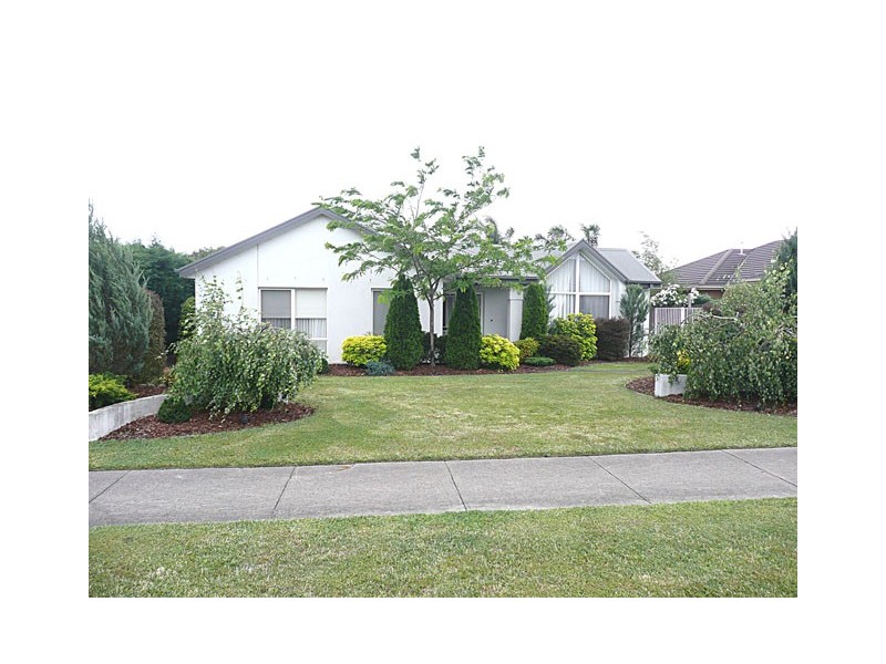 19 Bushfield Court, Traralgon VIC 3844