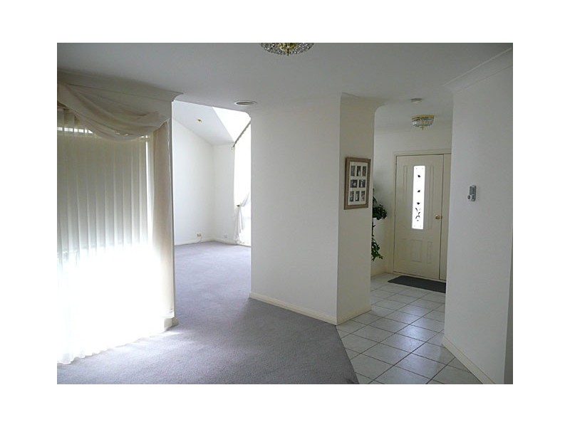 19 Bushfield Court, Traralgon VIC 3844