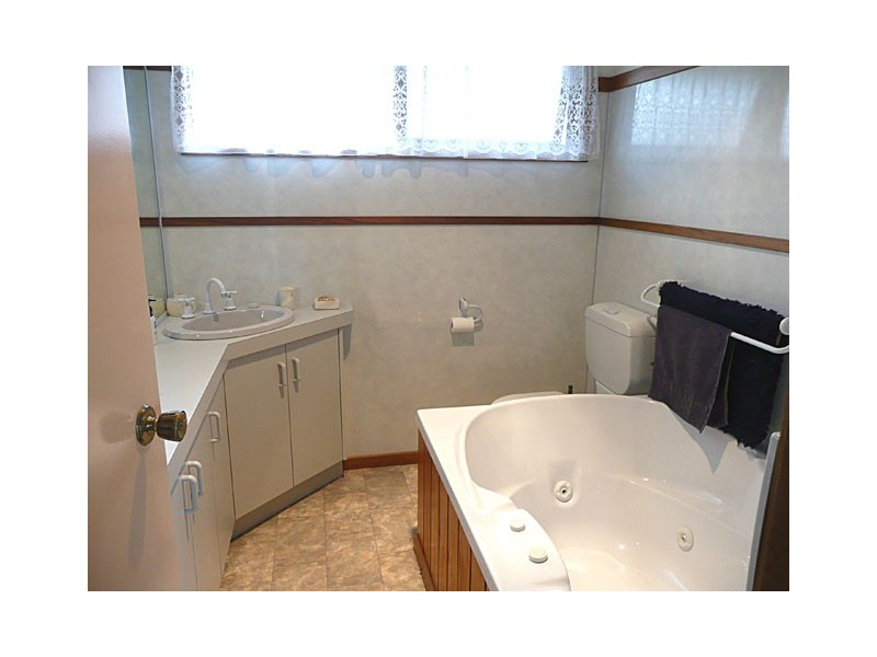 57 Gunyah Grove, Traralgon VIC 3844