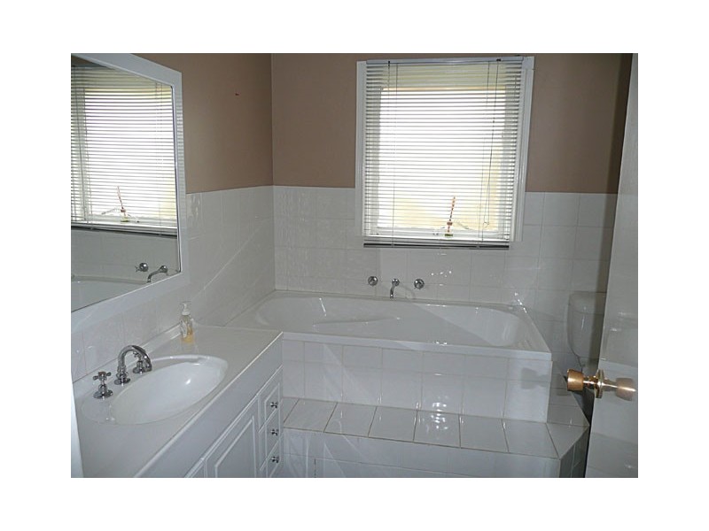 3 Tavel Close, Traralgon VIC 3844