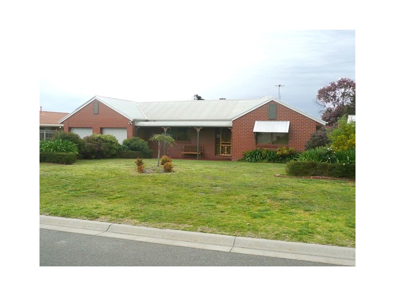 11 Chester Close, Traralgon VIC 3844