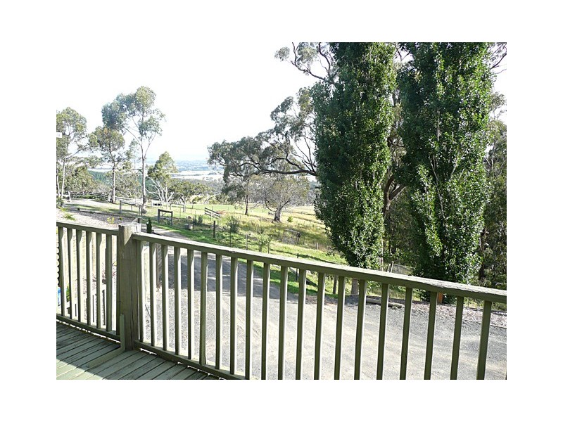 30 Bell Drive, Tyers VIC 3844