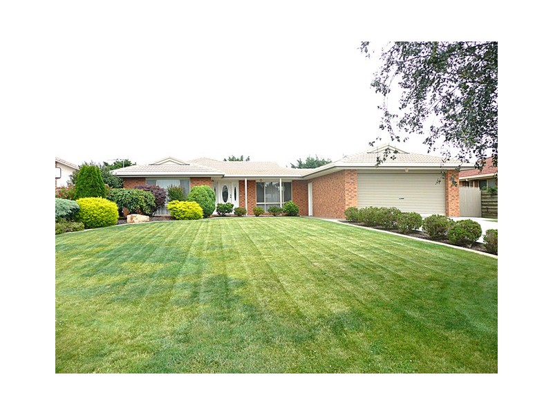 8 Zanella Rise, Traralgon VIC 3844