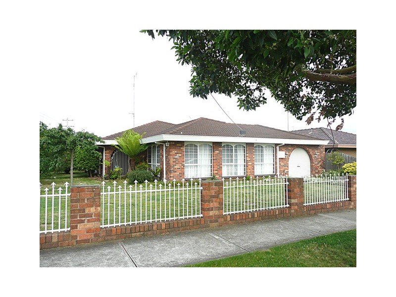43 Grubb Avenue, Traralgon VIC 3844