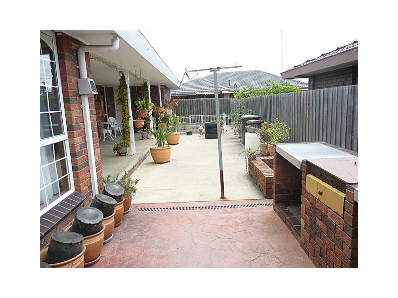 43 Grubb Avenue, Traralgon VIC 3844