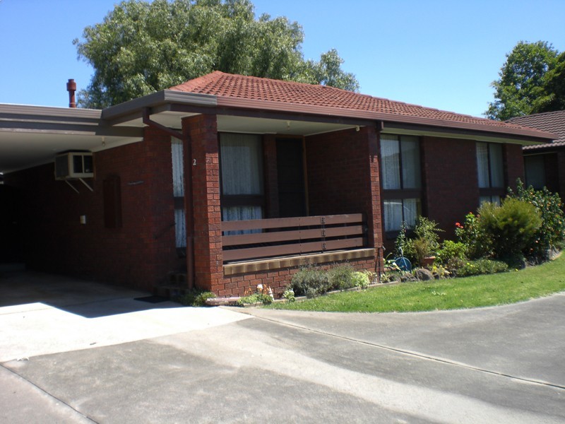 2/3 Neerim Street, Drouin VIC 3818