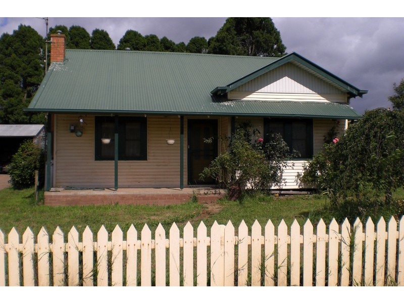84 Paynters Road, Hill End VIC 3825