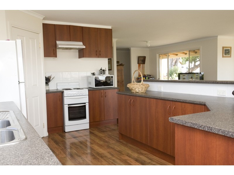3 Clancy’s Cutting, Cloverlea VIC 3822