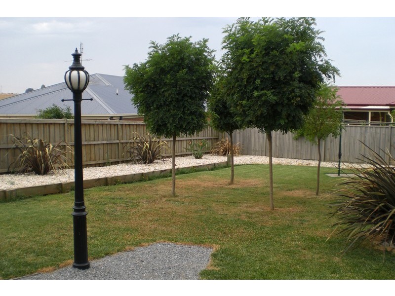 4 Glendon Drive, Warragul VIC 3820