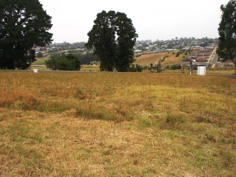 123 McNeilly Road, Drouin VIC 3818